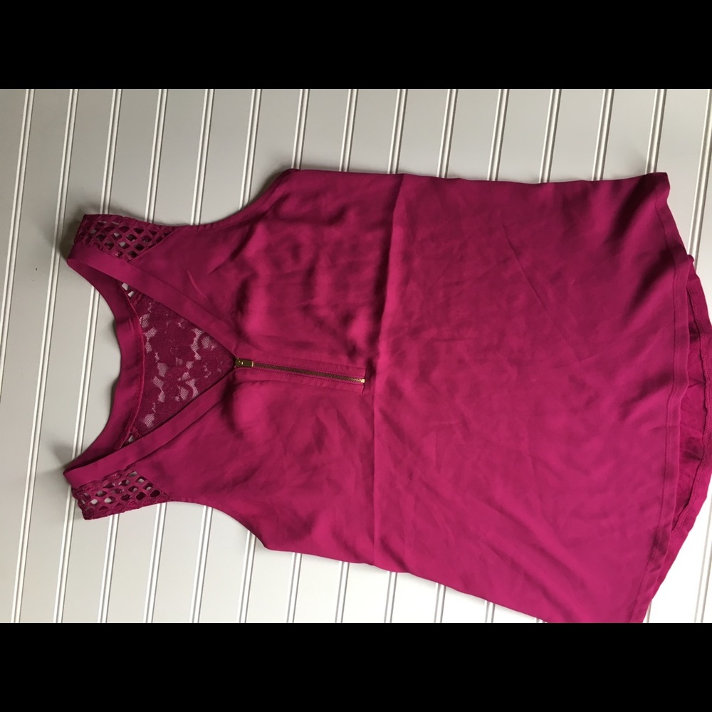 Express zip front magenta tank
